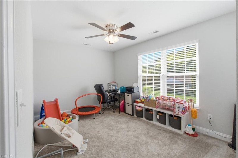 Photo 21 of 43 residential for sale in Suffolk virginia