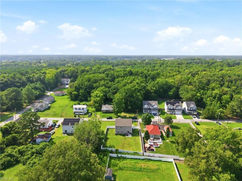Photo 36 of 43 residential for sale in Suffolk virginia