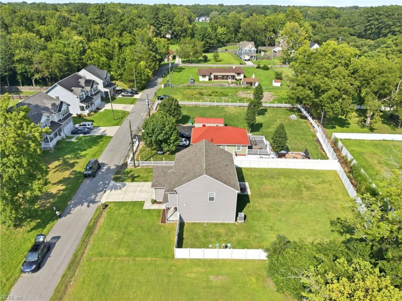 Photo 40 of 43 residential for sale in Suffolk virginia