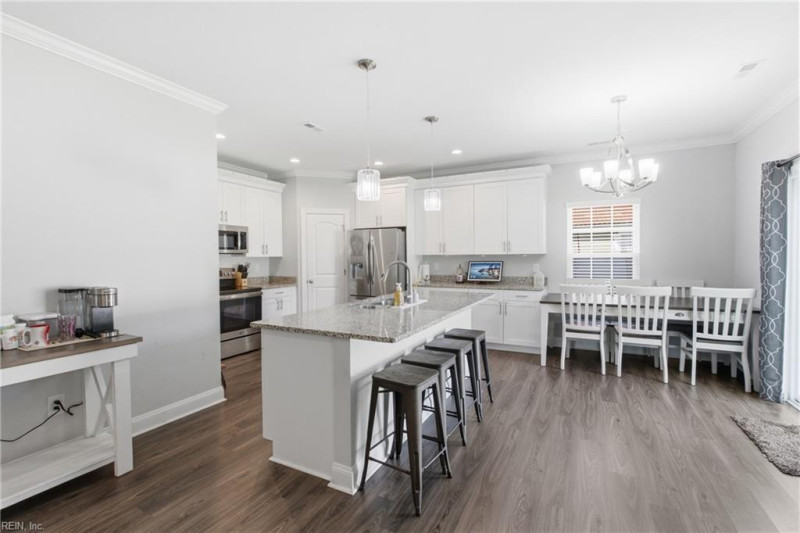 Photo 9 of 43 residential for sale in Suffolk virginia