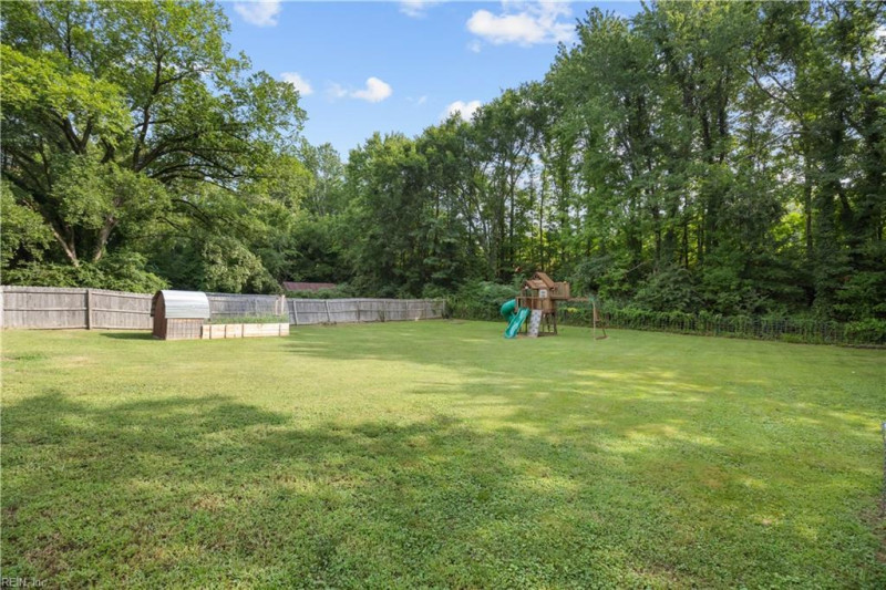 Photo 38 of 41 residential for sale in Chesapeake virginia Photo 38 of 41 residential for sale in Chesapeake virginia