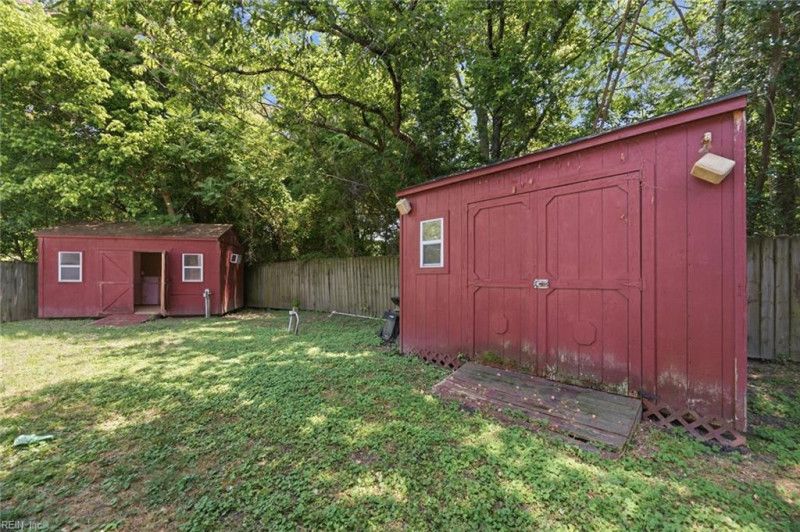Photo 20 of 23 residential for sale in Chesapeake virginia Photo 20 of 23 residential for sale in Chesapeake virginia