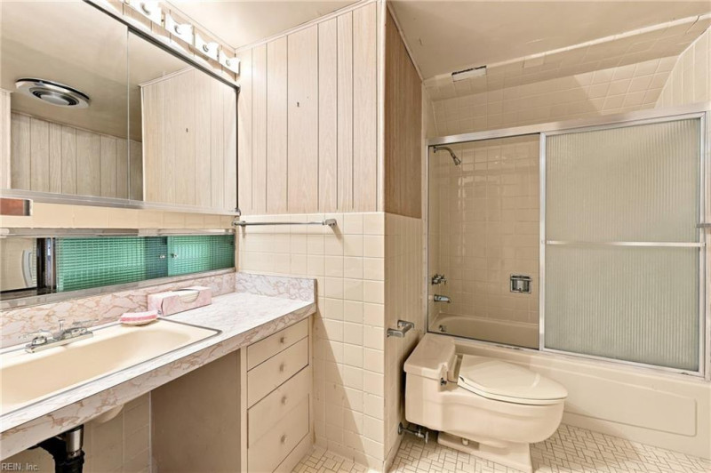 Photo 41 of 49 residential for sale in Norfolk virginia Photo 41 of 49 residential for sale in Norfolk virginia