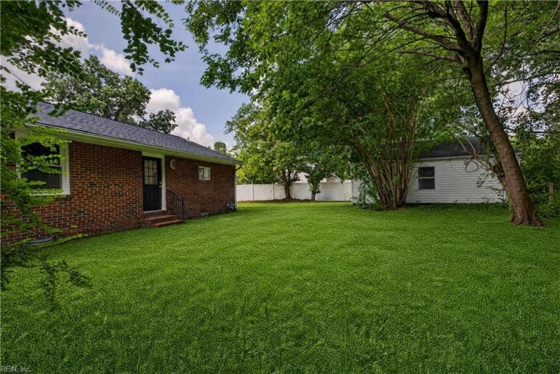 Photo 25 of 27 residential for sale in Chesapeake virginia Photo 25 of 27 residential for sale in Chesapeake virginia