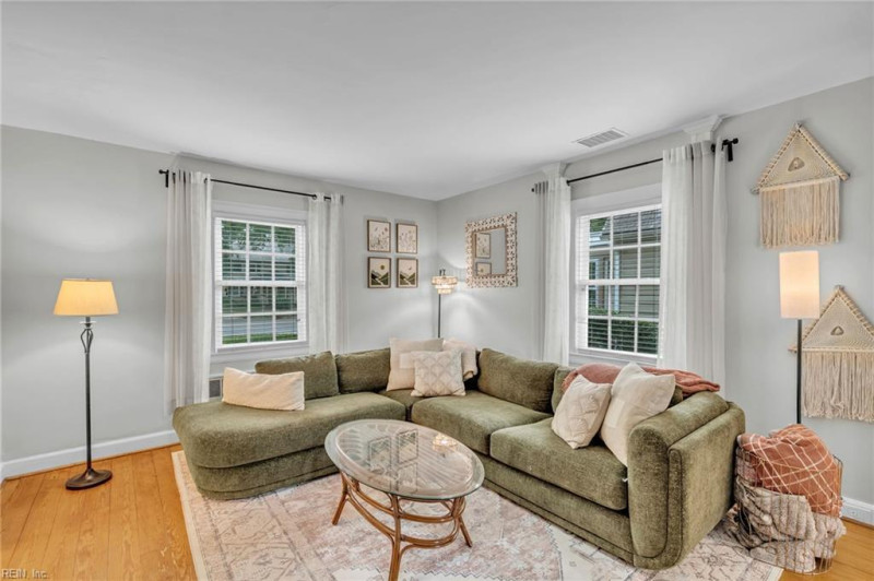 Photo 7 of 50 residential for sale in Newport News virginia Photo 7 of 50 residential for sale in Newport News virginia