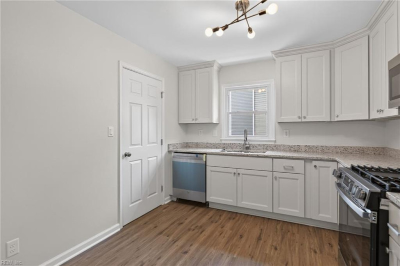 Photo 15 of 30 residential for sale in Portsmouth virginia Photo 15 of 30 residential for sale in Portsmouth virginia