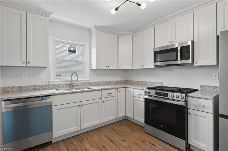 Photo 2 of 30 residential for sale in Portsmouth virginia Photo 2 of 30 residential for sale in Portsmouth virginia