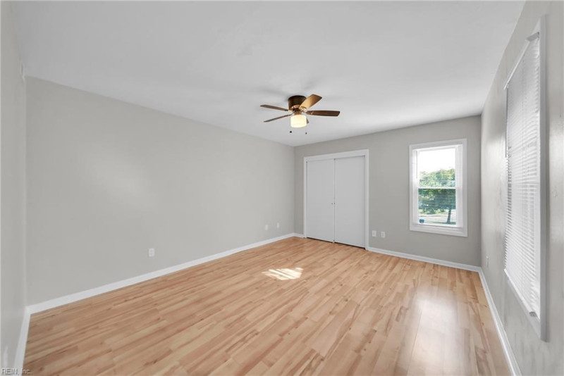 Photo 19 of 23 residential for sale in Norfolk virginia Photo 19 of 23 residential for sale in Norfolk virginia