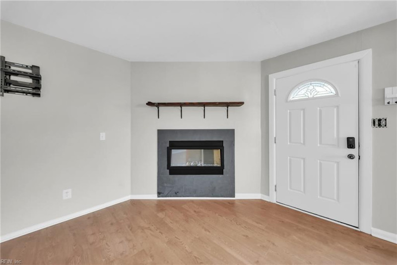 Photo 7 of 23 residential for sale in Norfolk virginia Photo 7 of 23 residential for sale in Norfolk virginia
