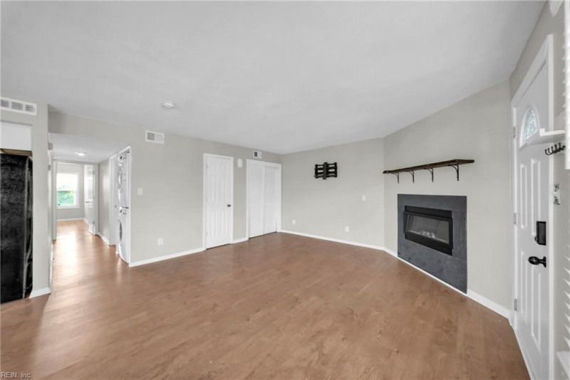 Photo 9 of 23 residential for sale in Norfolk virginia Photo 9 of 23 residential for sale in Norfolk virginia