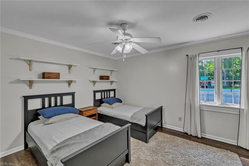 Photo 30 of 50 residential for sale in York County virginia