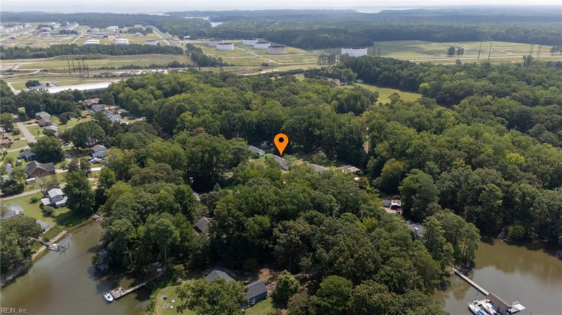 Photo 38 of 50 residential for sale in York County virginia