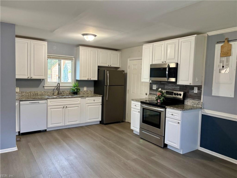 Photo 14 of 19 residential for sale in Hampton virginia Photo 14 of 19 residential for sale in Hampton virginia