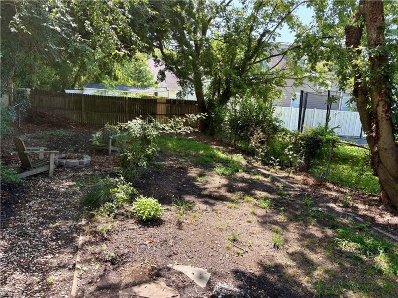 Photo 3 of 19 residential for sale in Hampton virginia Photo 3 of 19 residential for sale in Hampton virginia