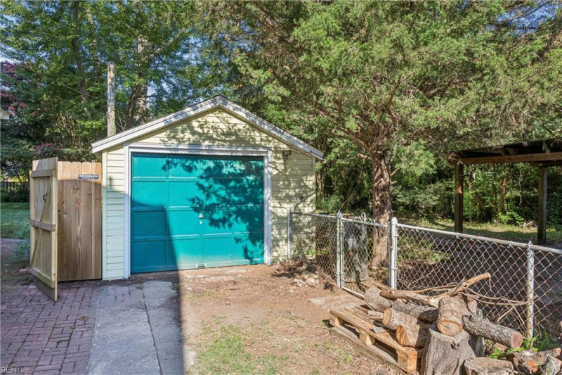 Photo 5 of 48 residential for sale in Hampton virginia Photo 5 of 48 residential for sale in Hampton virginia