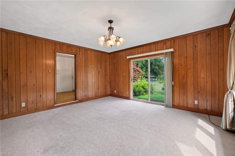 Photo 10 of 22 residential for sale in Portsmouth virginia