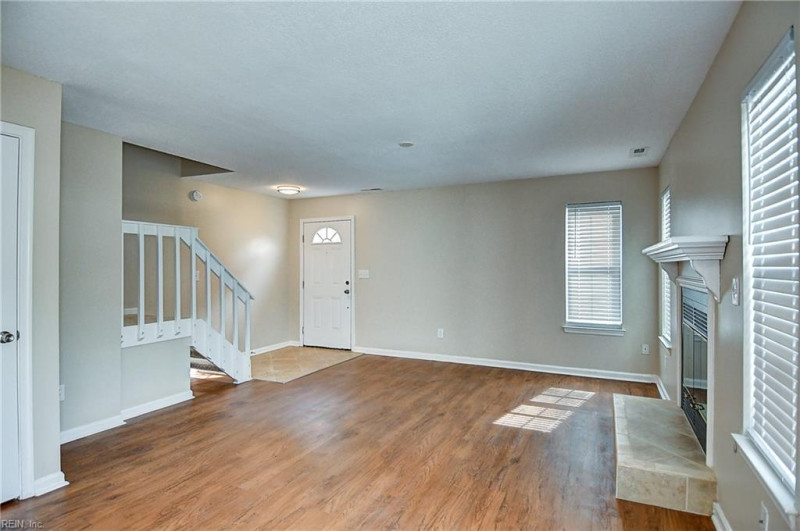 Photo 8 of 46 residential for sale in Virginia Beach virginia