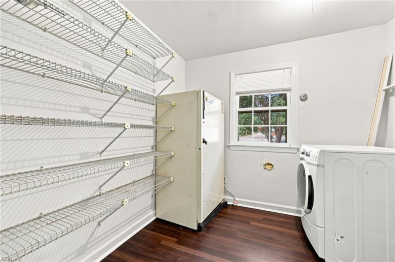 Photo 26 of 50 residential for sale in Virginia Beach virginia
