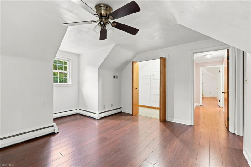 Photo 29 of 50 residential for sale in Virginia Beach virginia