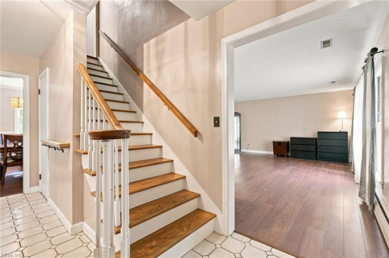 Photo 8 of 50 residential for sale in Virginia Beach virginia