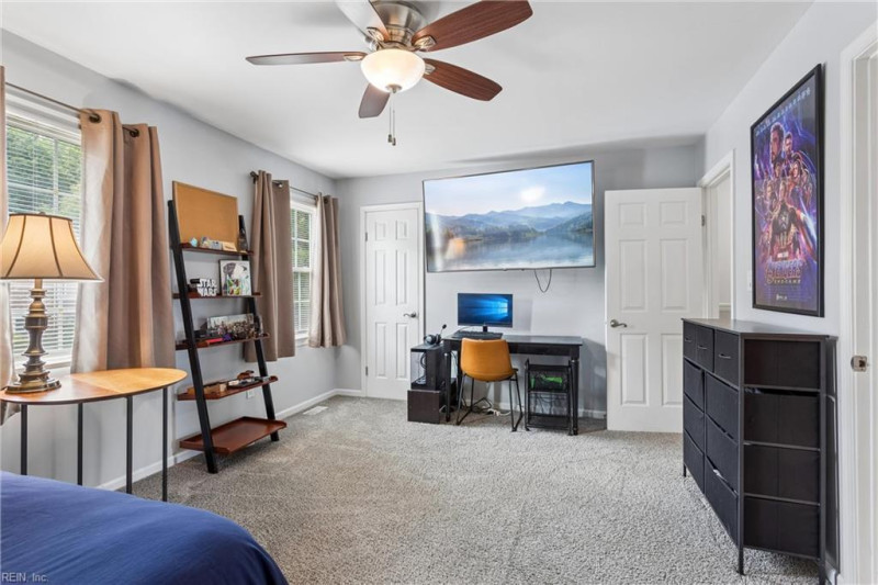Photo 33 of 45 residential for sale in York County virginia