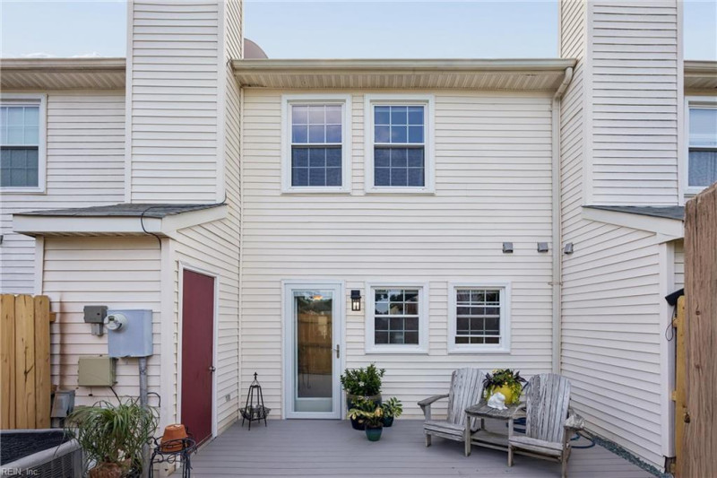 Photo 43 of 45 residential for sale in York County virginia