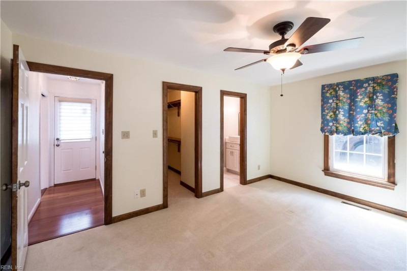 Photo 22 of 50 residential for sale in Virginia Beach virginia