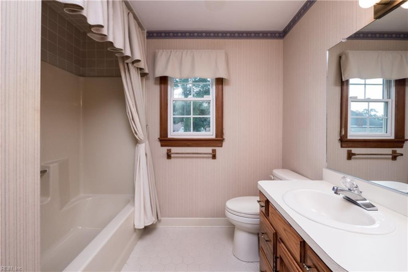 Photo 36 of 50 residential for sale in Virginia Beach virginia