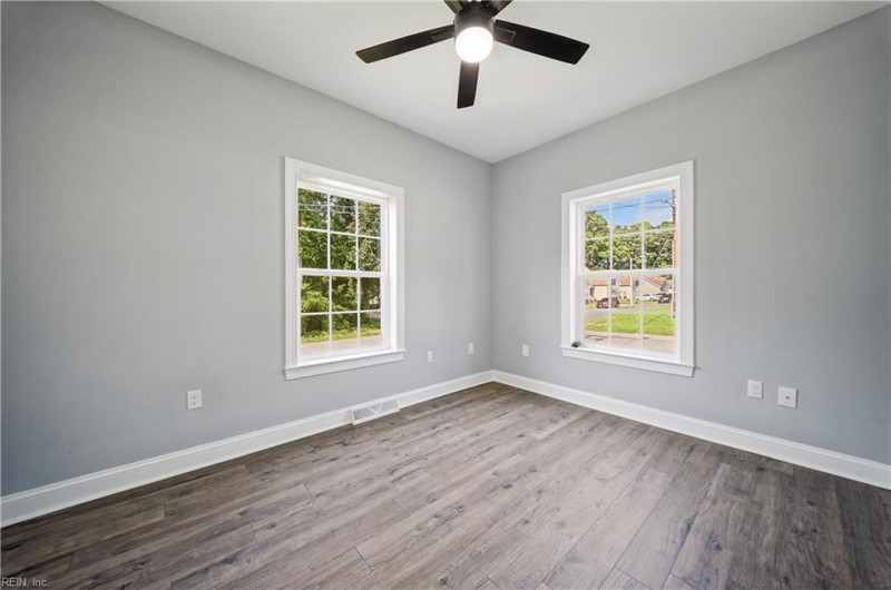 Photo 21 of 50 residential for sale in Chesapeake virginia Photo 21 of 50 residential for sale in Chesapeake virginia