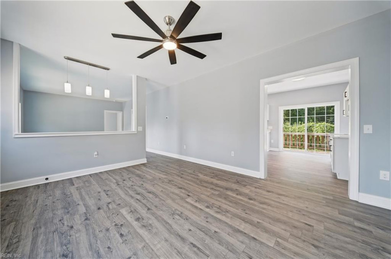 Photo 4 of 50 residential for sale in Chesapeake virginia Photo 4 of 50 residential for sale in Chesapeake virginia