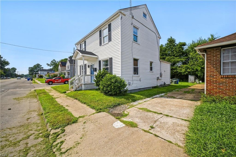 Photo 3 of 45 residential for sale in Norfolk virginia Photo 3 of 45 residential for sale in Norfolk virginia