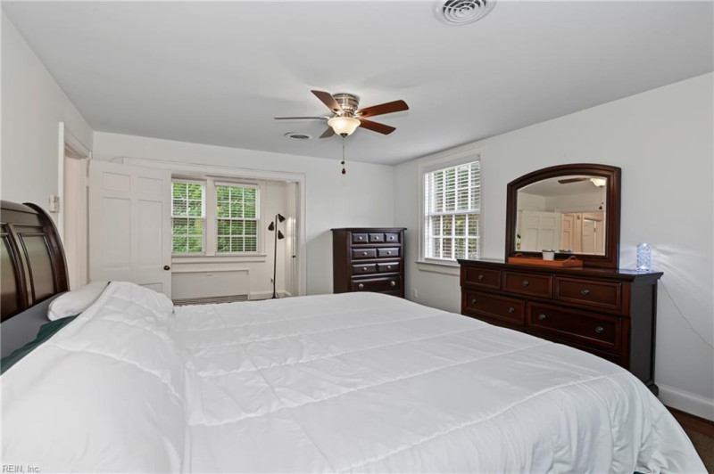 Photo 33 of 50 residential for sale in Portsmouth virginia Photo 33 of 50 residential for sale in Portsmouth virginia