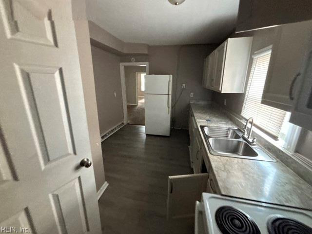 Photo 3 of 19 residential for sale in Newport News virginia