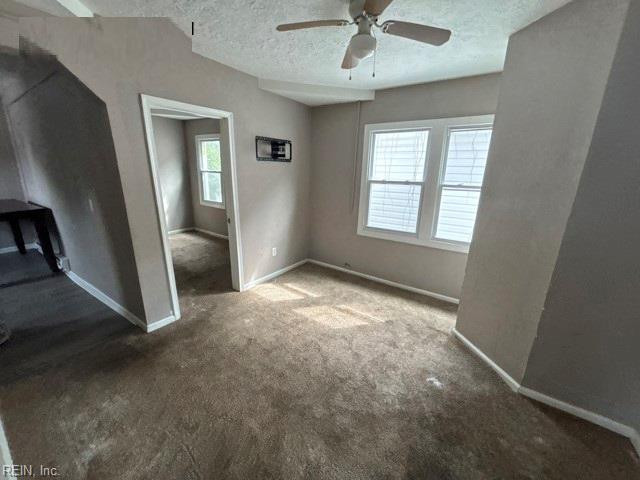 Photo 4 of 19 residential for sale in Newport News virginia