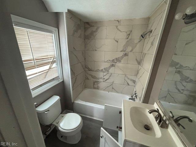Photo 6 of 19 residential for sale in Newport News virginia