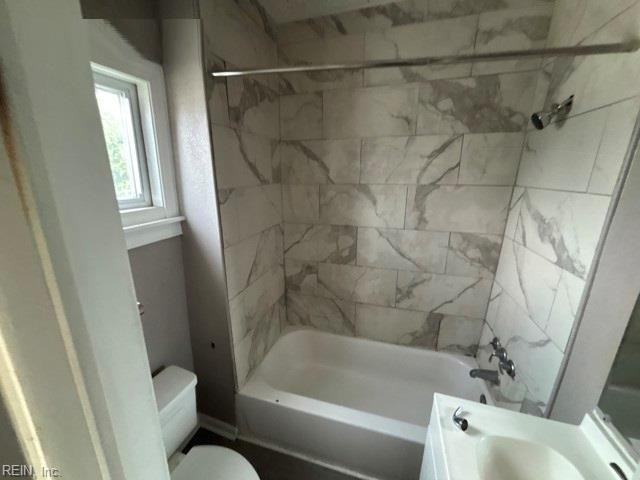 Photo 7 of 19 residential for sale in Newport News virginia