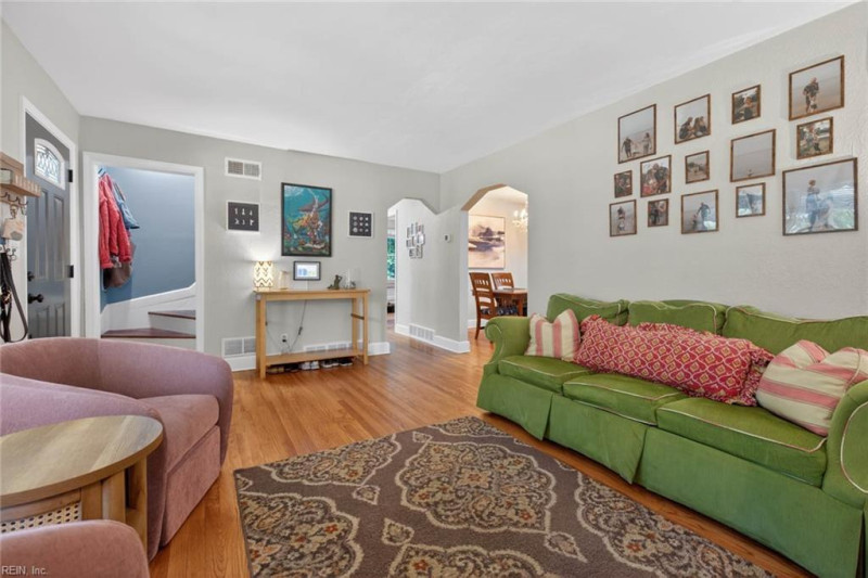 Photo 10 of 50 residential for sale in Norfolk virginia
