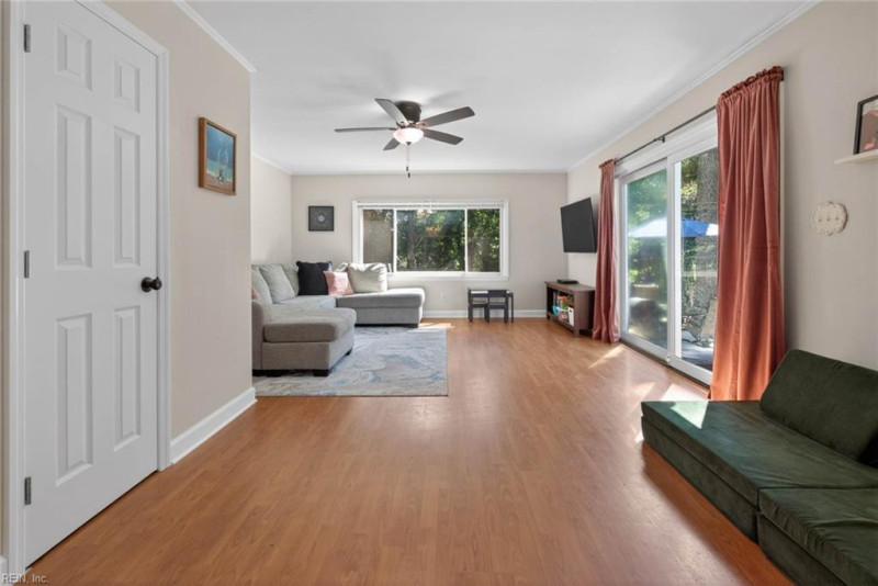 Photo 14 of 50 residential for sale in Norfolk virginia