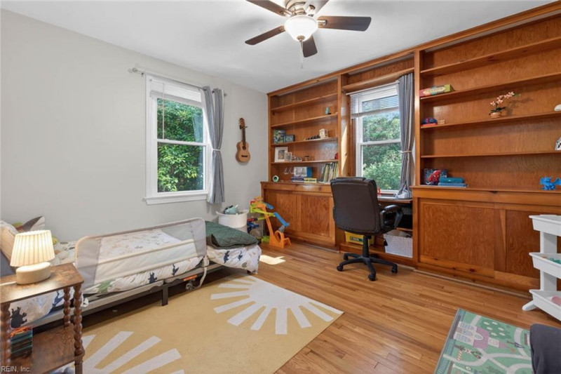 Photo 24 of 50 residential for sale in Norfolk virginia