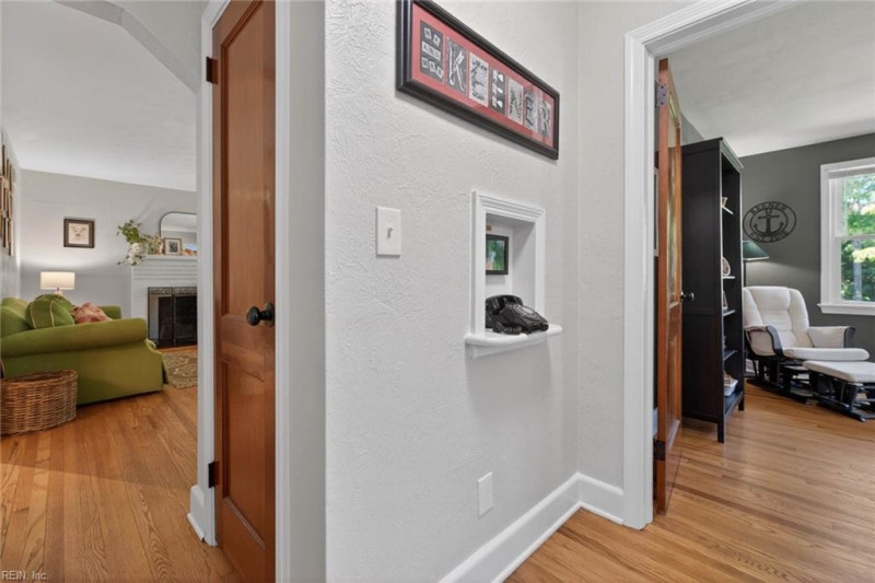 Photo 33 of 50 residential for sale in Norfolk virginia