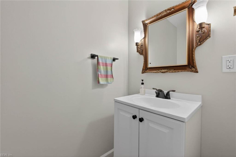 Photo 34 of 50 residential for sale in Norfolk virginia