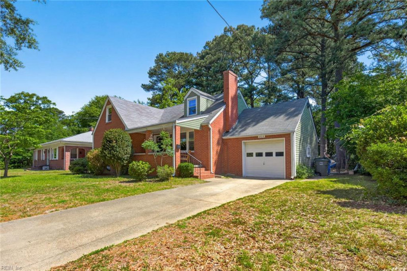 Photo 4 of 50 residential for sale in Norfolk virginia