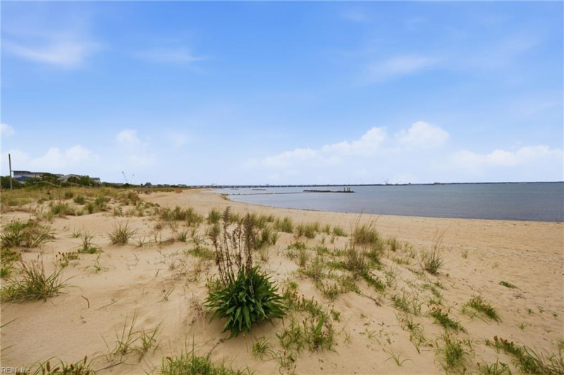 Photo 31 of 45 residential for sale in Norfolk virginia Photo 31 of 45 residential for sale in Norfolk virginia