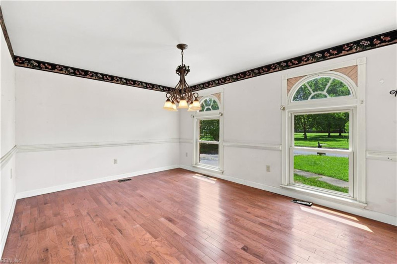 Photo 19 of 50 residential for sale in Virginia Beach virginia