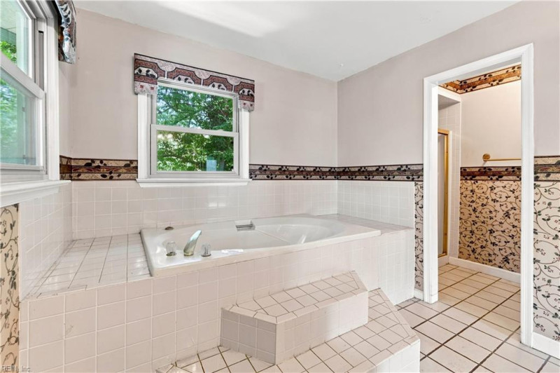Photo 31 of 50 residential for sale in Virginia Beach virginia