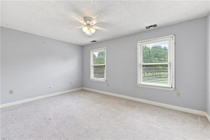 Photo 34 of 50 residential for sale in Virginia Beach virginia