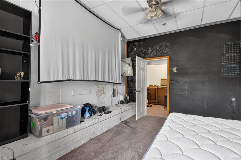 Photo 17 of 35 residential for sale in Norfolk virginia