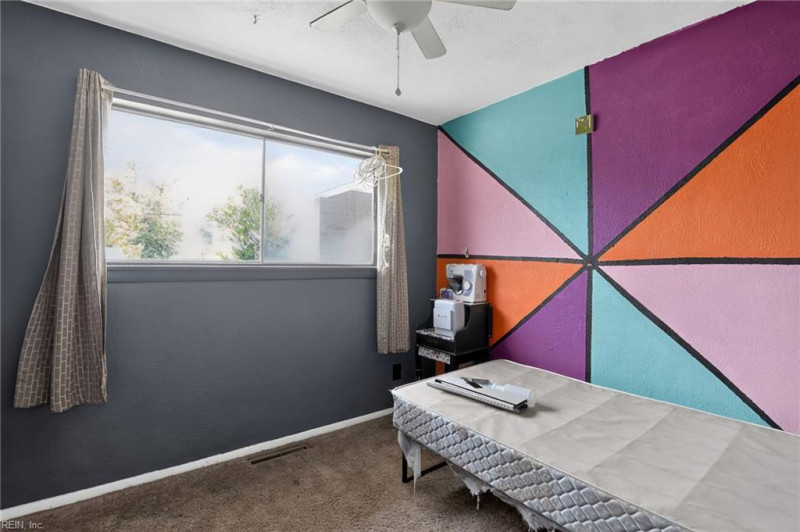 Photo 21 of 35 residential for sale in Norfolk virginia