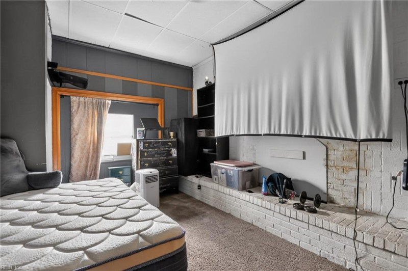 Photo 23 of 35 residential for sale in Norfolk virginia