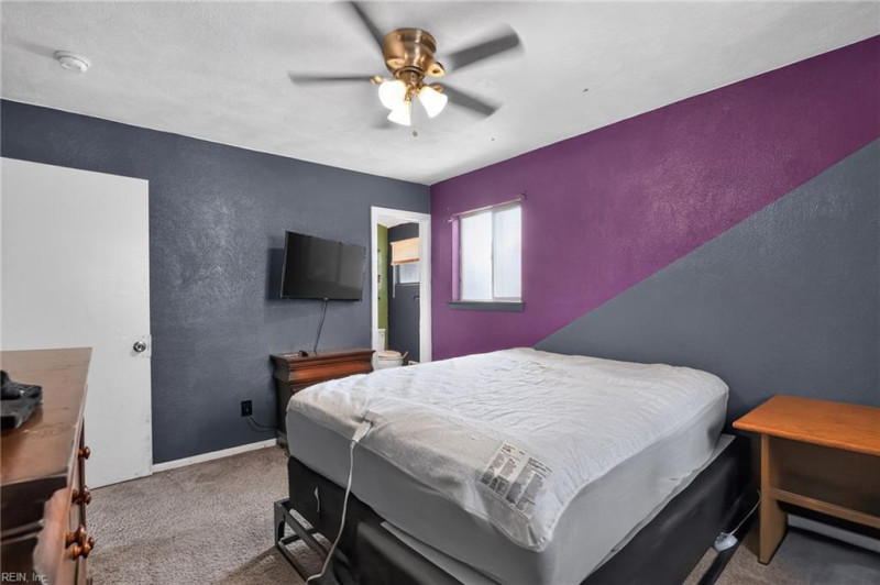 Photo 27 of 35 residential for sale in Norfolk virginia